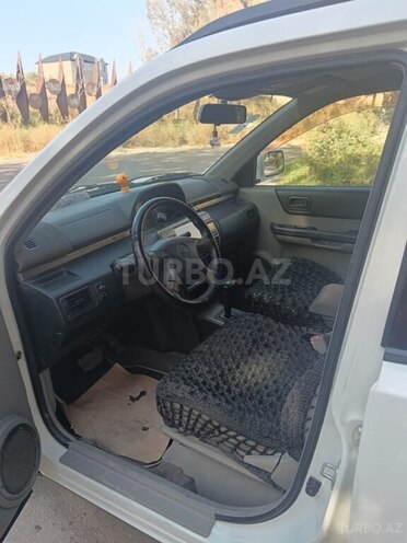 Nissan X-Trail 2001, 200,559 km - 2.0 l - Bakı