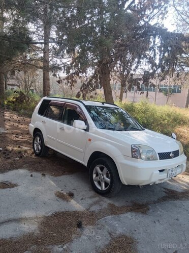Nissan X-Trail 2001, 200,559 km - 2.0 l - Bakı