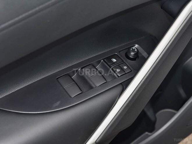 Toyota Corolla Cross 2025, 0 km - 2.0 l - Bakı