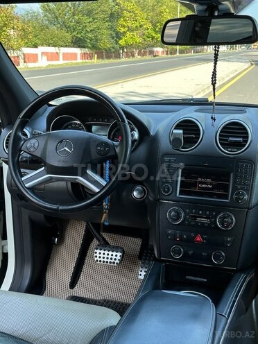 Mercedes GL 500 4MATIC 2012, 194,000 km - 5.5 l - Bakı