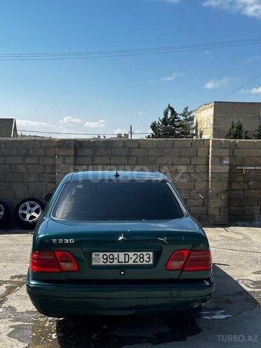 Mercedes E 230 1997, 250,000 km - 2.3 l - Bakı