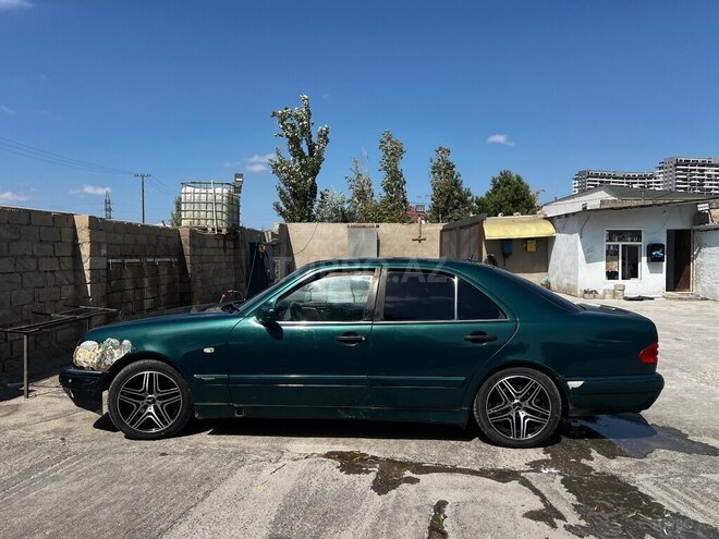 Mercedes E 230 1997, 250,000 km - 2.3 l - Bakı