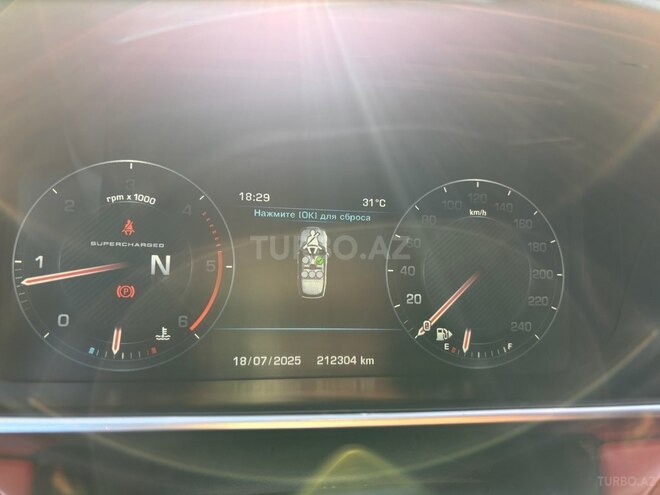 Land Rover Range Rover 2013, 212,000 km - 4.4 l - Bakı