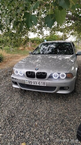 BMW 528 1997, 350,000 km - 2.8 l - Salyan