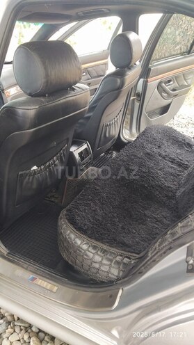 BMW 528 1997, 350,000 km - 2.8 l - Salyan