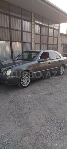 Mercedes E 200 1995, 401,000 km - 2.0 l - Tovuz