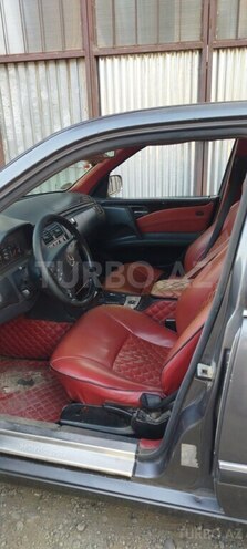 Mercedes E 200 1995, 401,000 km - 2.0 l - Tovuz
