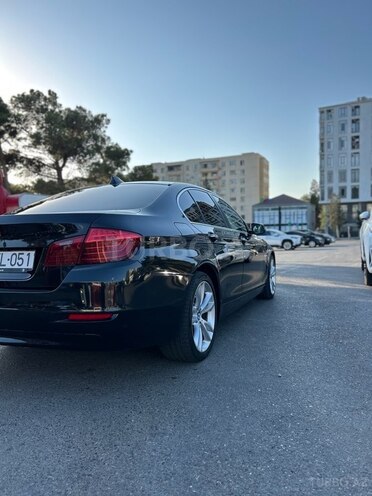 BMW 520 2016, 282,400 km - 2.0 l - Bakı
