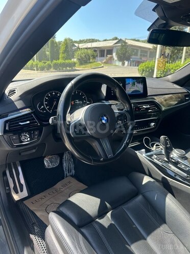 BMW 530e 2017, 195,000 km - 0.3 л - Bakı