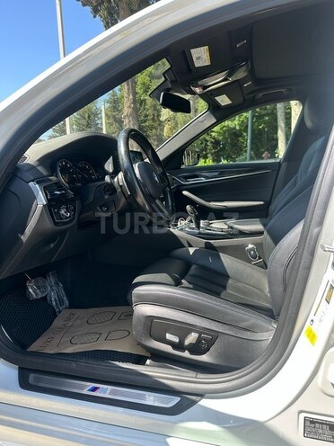 BMW 530e 2017, 195,000 km - 0.3 л - Bakı