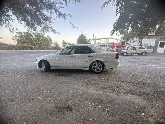 Mercedes C 200 1995, 250,602 km - 2.0 l - Bakı