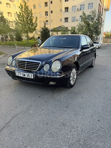 Mercedes E 220 1999, 197,693 km - 2.2 l - Bakı