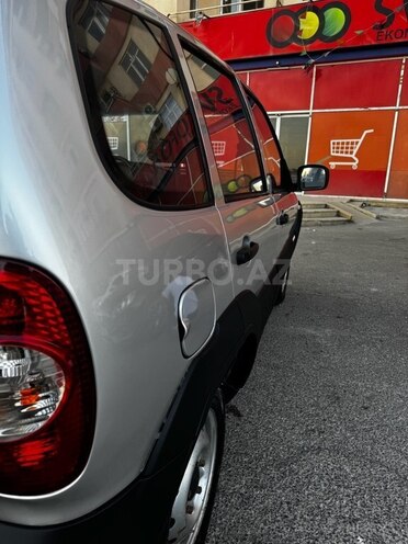 Chevrolet Niva 2011, 198,000 km - 1.7 l - Bakı
