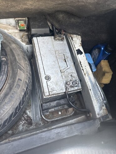 Mercedes C 200 1995, 250,602 km - 2.0 l - Bakı