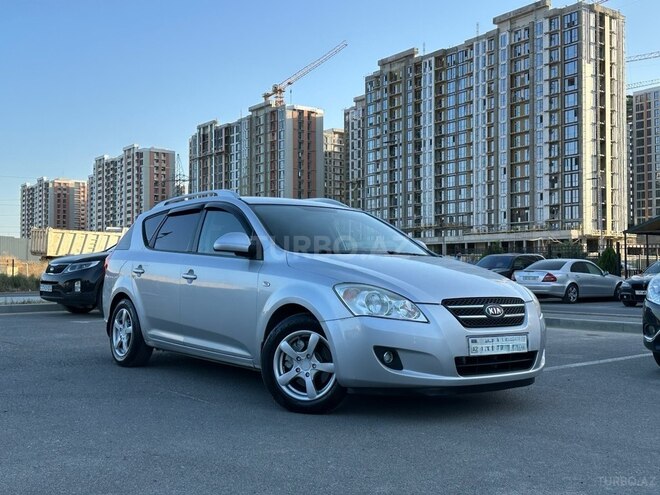 Kia  2008, 282,000 km - 1.6 l - Bakı