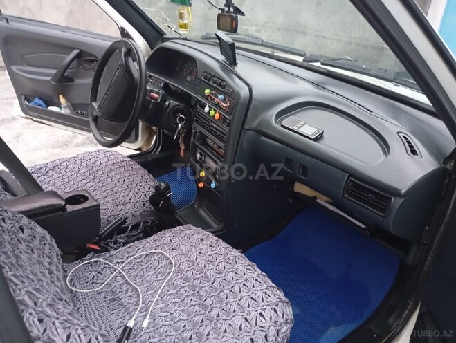 LADA (VAZ) 2115 2012, 300,000 km - 1.6 l - Bakı
