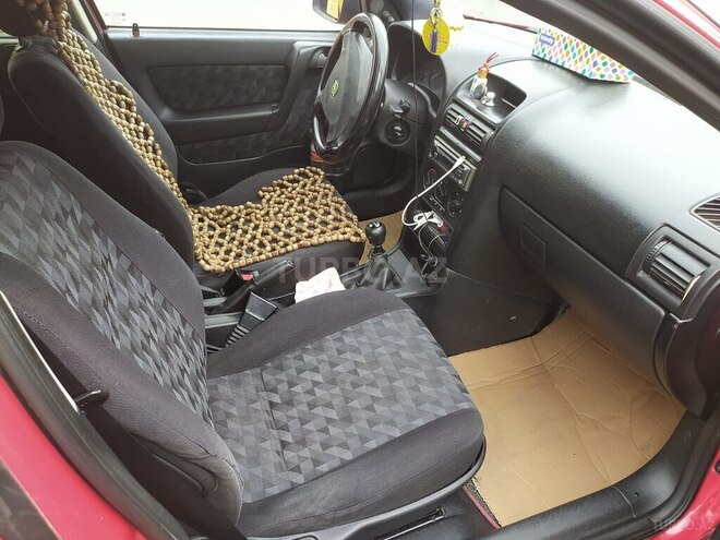 Opel Astra 1998, 420,000 km - 1.6 l - Gəncə
