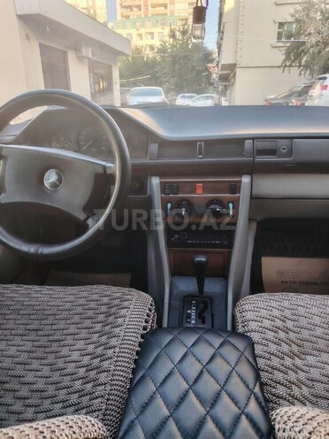 Mercedes E 230 1991, 339,450 km - 2.3 l - Xırdalan