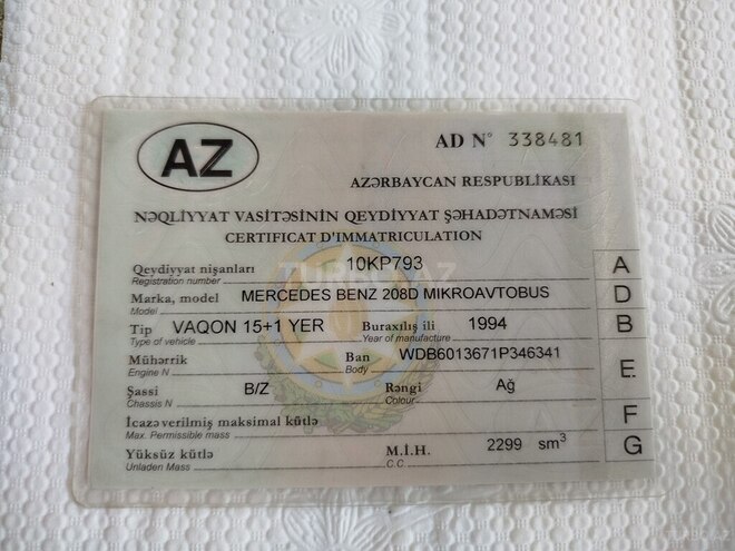 Mercedes 208 D 1994, 666,000 km - 2.3 л - Tovuz