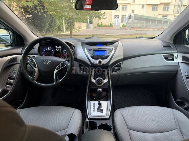 Hyundai Elantra 2011, 236,406 km - 1.8 л - Gəncə