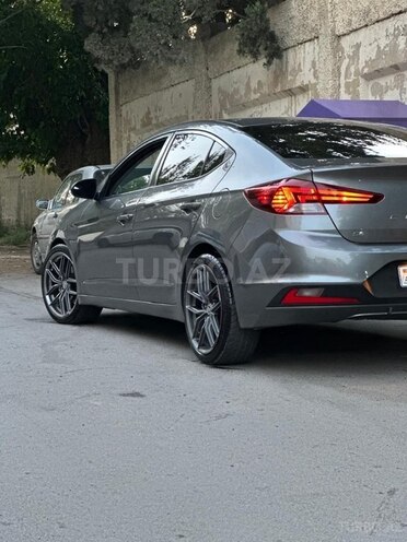 Hyundai Elantra 2019, 98,000 km - 2.0 l - Bakı