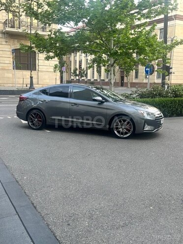 Hyundai Elantra 2019, 98,000 km - 2.0 l - Bakı