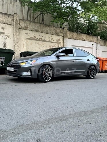 Hyundai Elantra 2019, 98,000 km - 2.0 l - Bakı