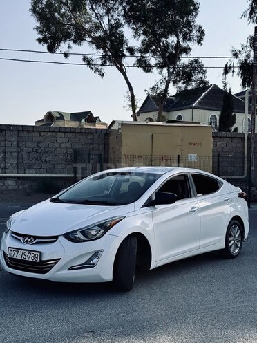 Hyundai Elantra 2015, 174,614 km - 1.8 л - Bakı