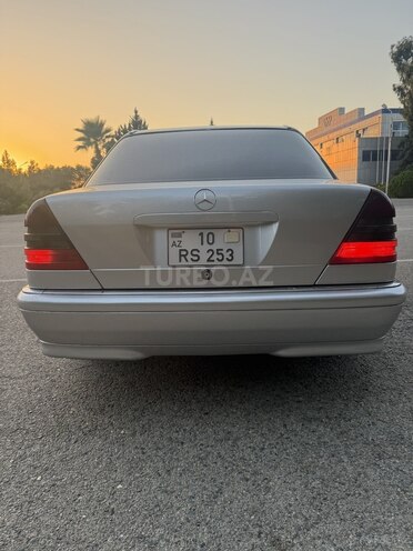 Mercedes C 230 1999, 265,245 km - 2.3 л - Sabirabad
