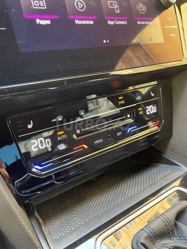 Volkswagen Passat 2021, 93,200 km - 1.5 l - Bakı