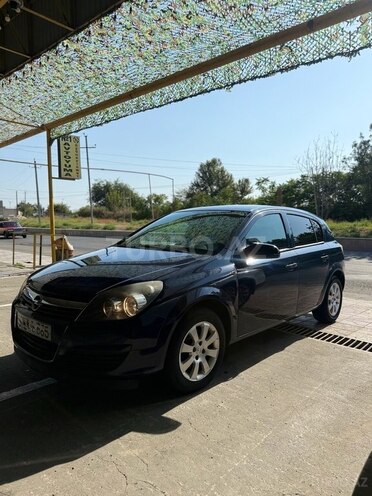 Opel Astra 2005, 298,000 km - 1.4 l - Ağcabədi