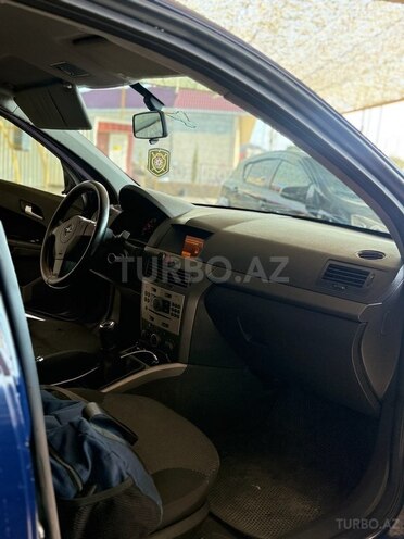 Opel Astra 2005, 298,000 km - 1.4 l - Ağcabədi