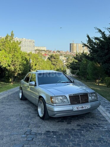 Mercedes E 200 1994, 356,458 km - 2.0 l - Bakı