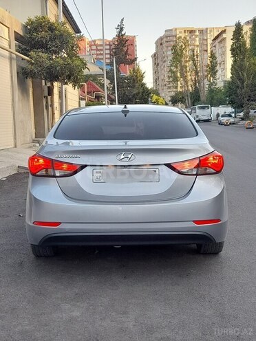 Hyundai Elantra 2015, 125,124 km - 1.8 л - Bakı