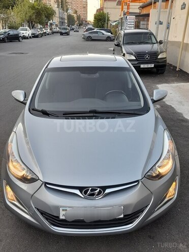 Hyundai Elantra 2015, 125,124 km - 1.8 л - Bakı