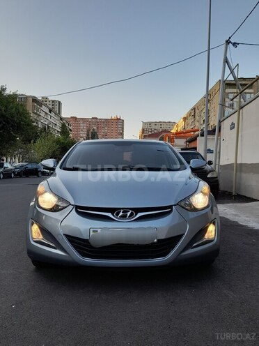 Hyundai Elantra 2015, 125,124 km - 1.8 л - Bakı