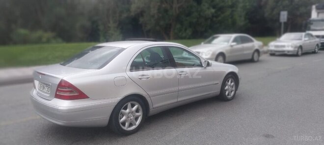 Mercedes C 200 2000, 415,071 km - 2.0 l - Bakı