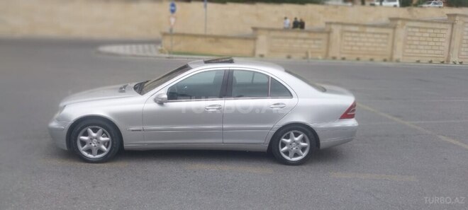 Mercedes C 200 2000, 415,071 km - 2.0 l - Bakı