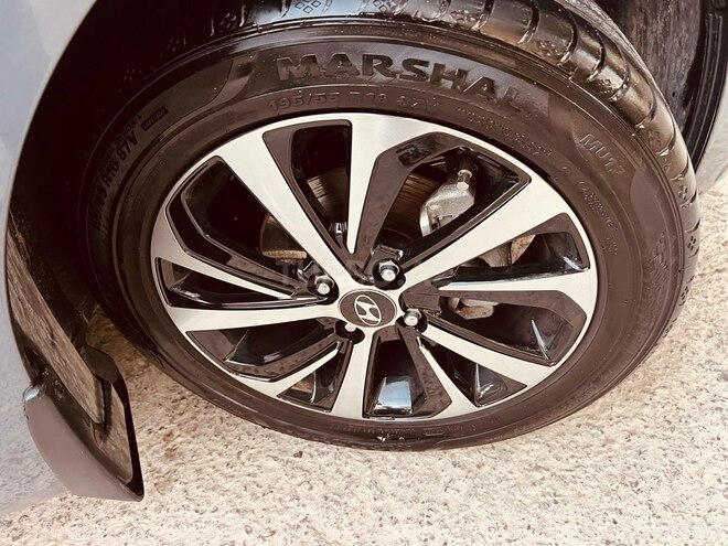 Hyundai Accent 2018, 170,000 km - 1.6 l - Bakı