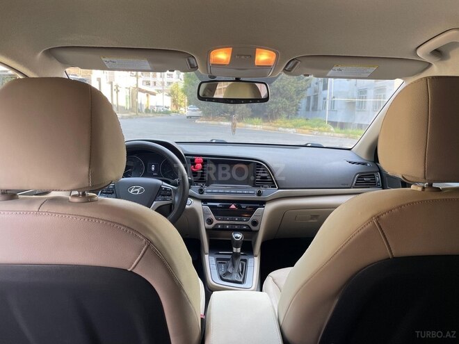 Hyundai Elantra 2016, 150,000 km - 2.0 l - Bakı