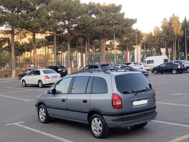 Opel Zafira 2000, 350,000 km - 1.8 l - Sumqayıt