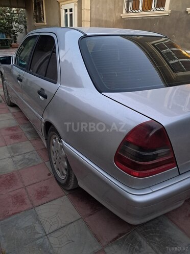 Mercedes C 220 1998, 630,000 km - 2.2 l - Bakı