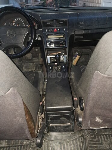 Mercedes C 220 1998, 630,000 km - 2.2 l - Bakı