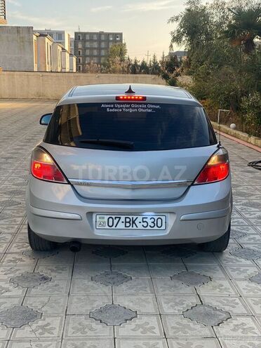 Opel Astra 2009, 318,064 km - 1.3 l - Astara
