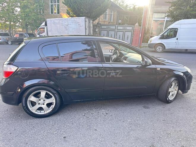 Opel Astra 2006, 200,000 km - 1.4 l - Oğuz