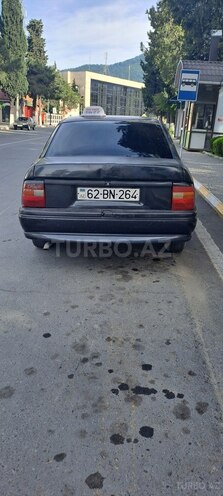 Opel Vectra 1994, 600,000 km - 1.6 l - Zaqatala