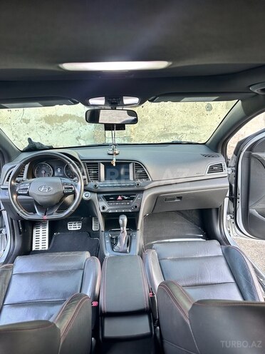 Hyundai Elantra 2017, 116,303 km - 1.6 l - Bakı