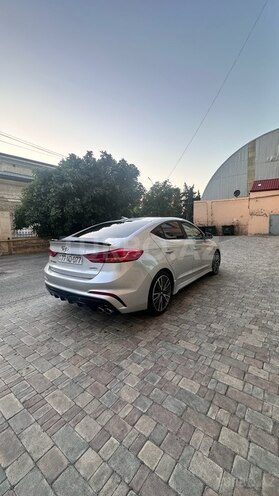 Hyundai Elantra 2017, 116,303 km - 1.6 l - Bakı