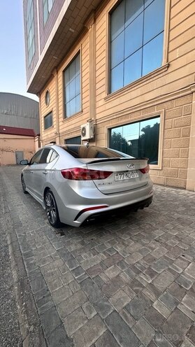 Hyundai Elantra 2017, 116,303 km - 1.6 l - Bakı