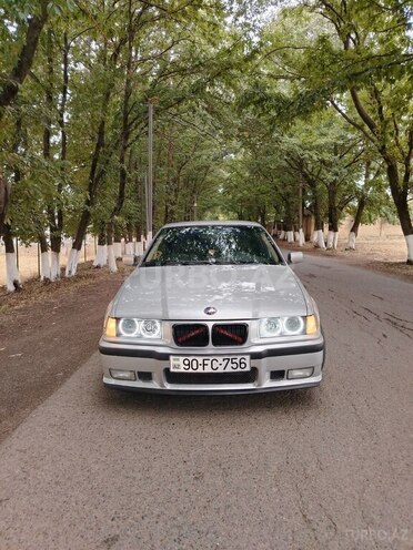 BMW 318 1997, 364,500 km - 1.8 l - Masallı
